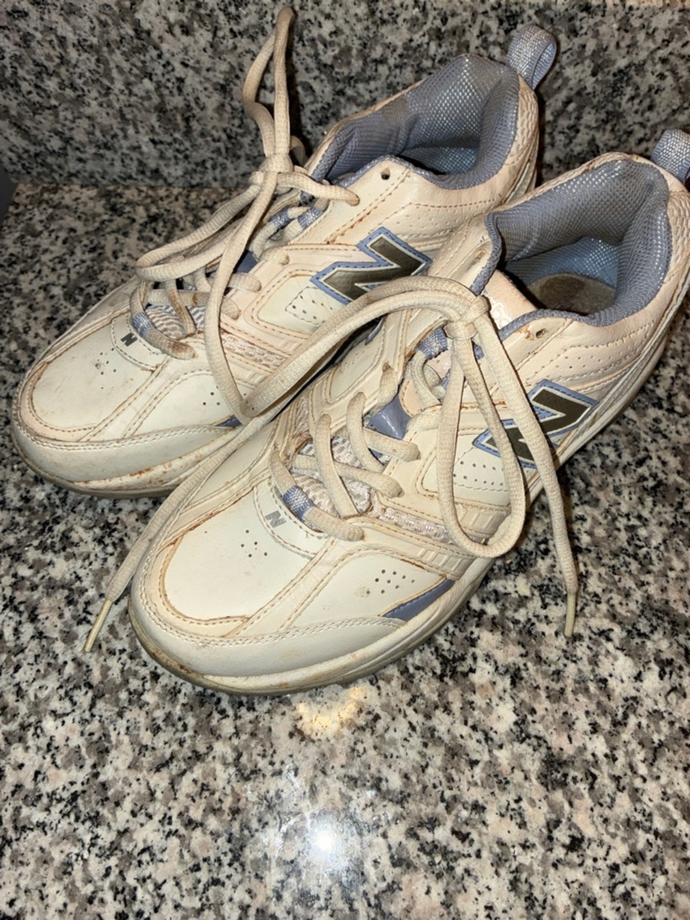 New Balance 409